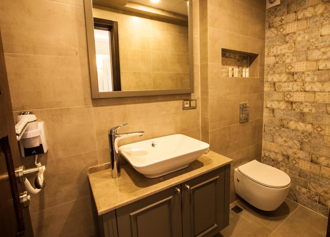 Livia Garden Hotel セルチュク エクステリア 写真