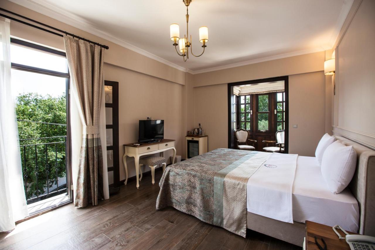 Livia Garden Hotel セルチュク エクステリア 写真